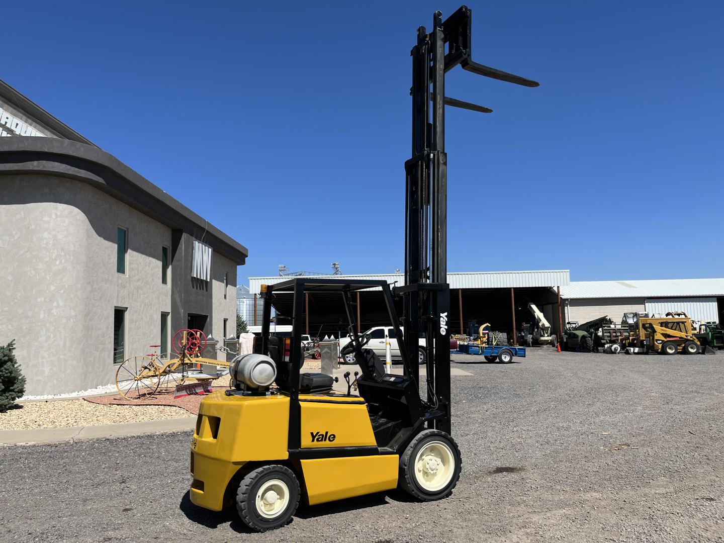 ./imagenes/INVOICE/2019/16967/MONTACARGAS A GAS  YALE GLPO060T (56).JPG